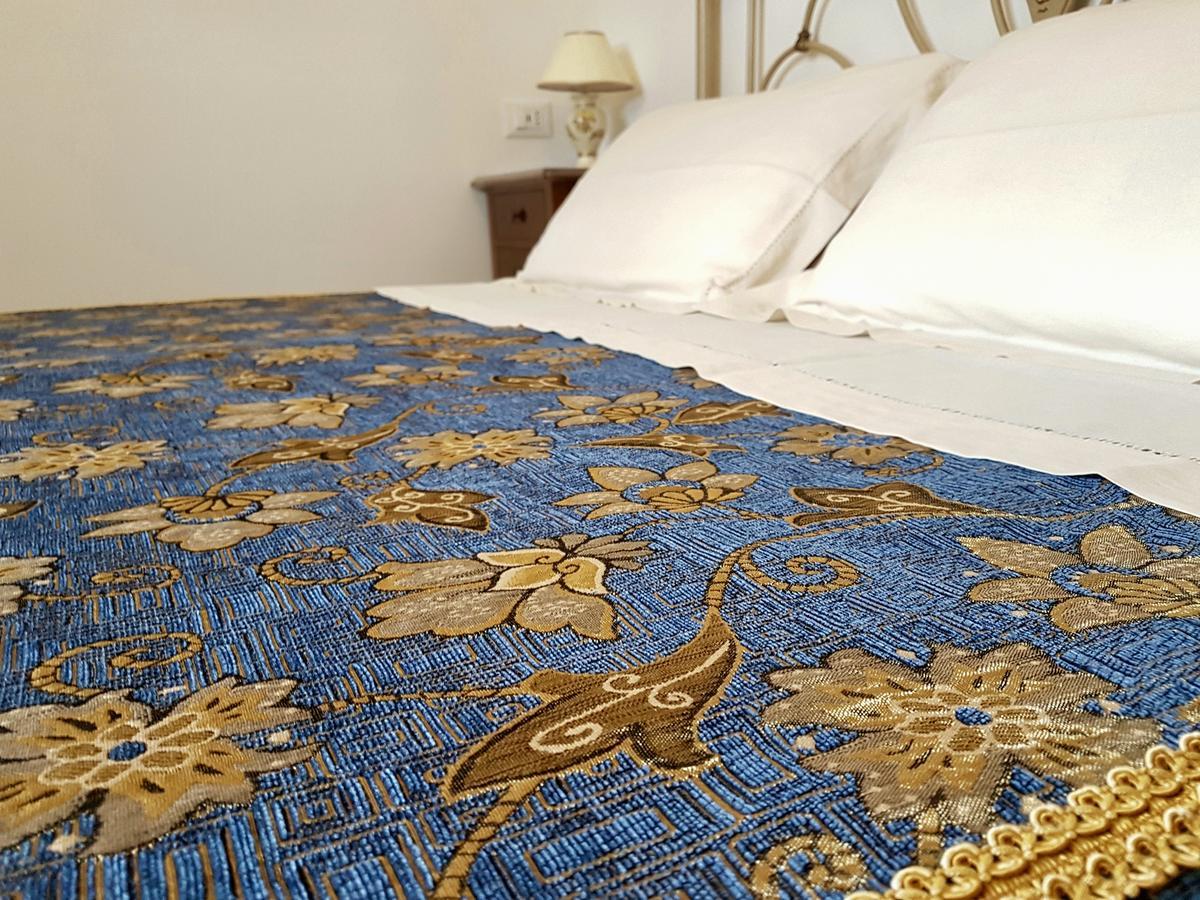 B&B All'Ombra Degli Ulivi Остуни Экстерьер фото