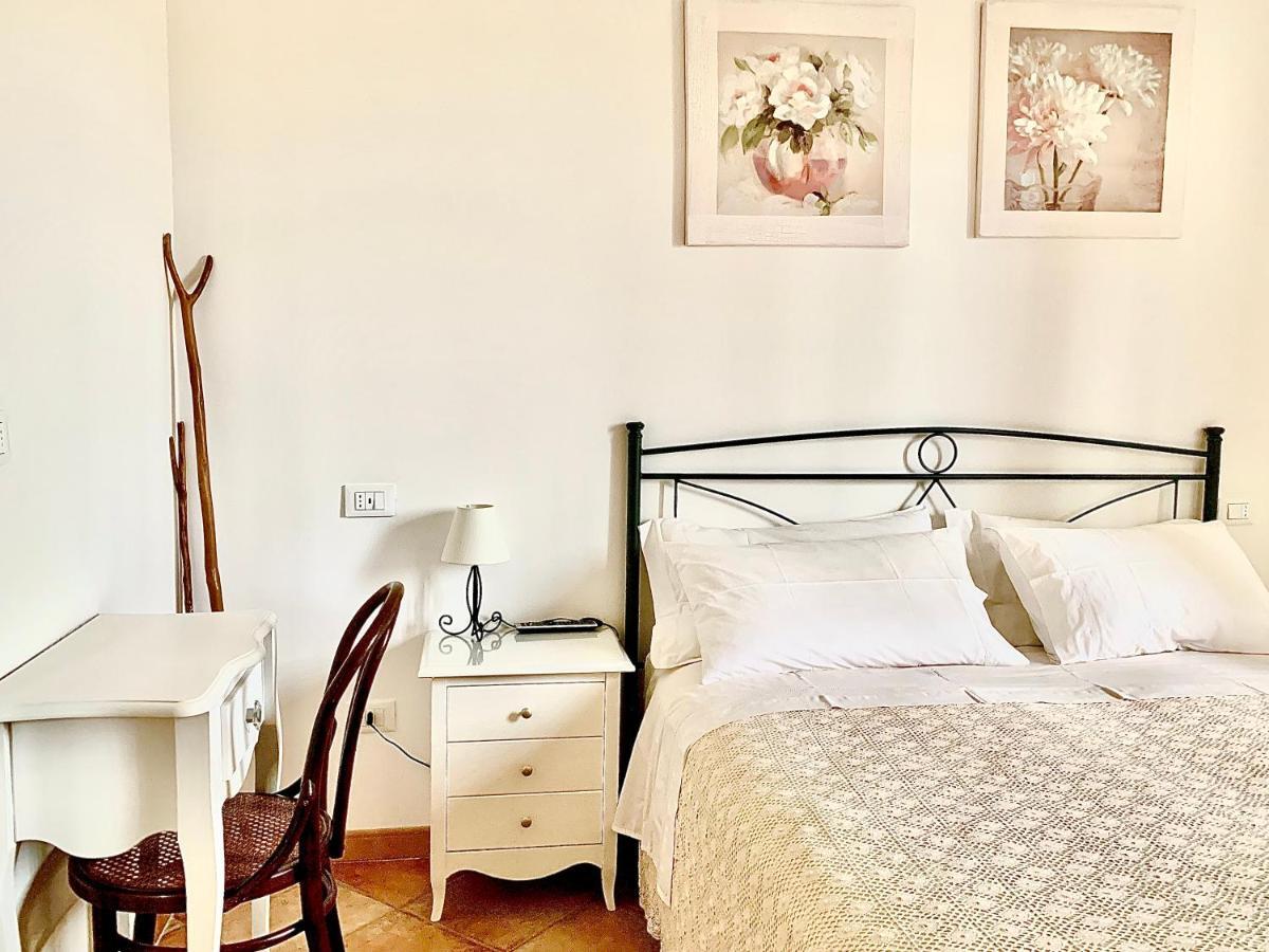 B&B All'Ombra Degli Ulivi Остуни Экстерьер фото